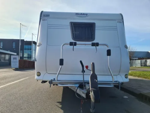 Hobby De Luxe 460 UFE mit Vorzelt Foto: 4
