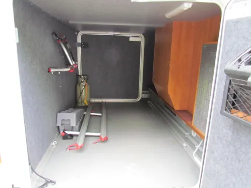 Carthago C-Tourer T143, Single beds photo: 8