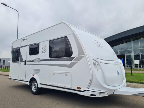 Knaus Sudwind 460 EU Foto: 1