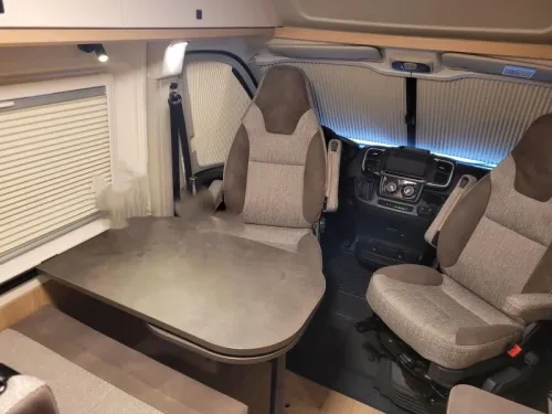 Hobby Ontour Van 600 FT NAVI CAMERA AWNING photo: 11