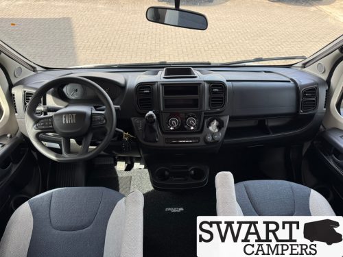 Weinsberg CaraHome 600 DKG, Automatic 6 berths Overcab photo: 9