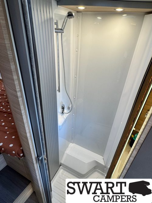 Knaus Van TI Plus 650 MEG Platinum Selection photo: 16