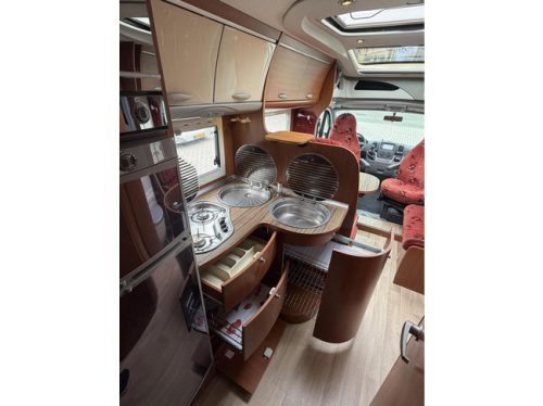 Chausson Chausson Allegro 94 Transverse bed Solar panel Awning Bike rack photo: 17
