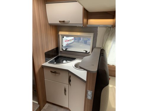 Weinsberg CaraSuite 700 ME - 5 Personen .- Automatik Foto: 8