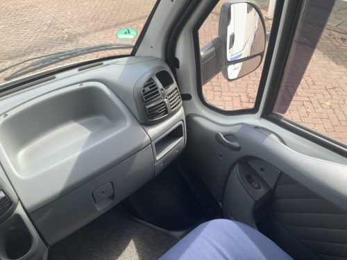 Chausson Trigano Flash 08 2.3 128 hp French bed, side bench, half-dinette, Swivel seats, very neat condition Year of manufacture 2006 Motorhome centrum on the road Marum photo: 22
