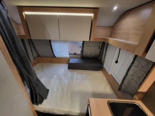 Knaus Sport 420 QD super compleet Foto: 13