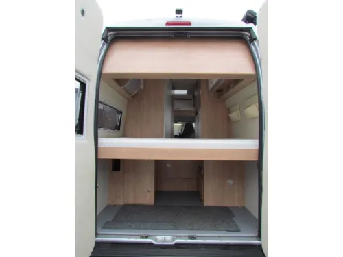 La Strada La Strada Transverse beds photo: 6