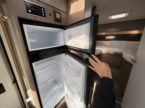 Carado T 457 PRO+ Face to Face + Single bed photo: 5