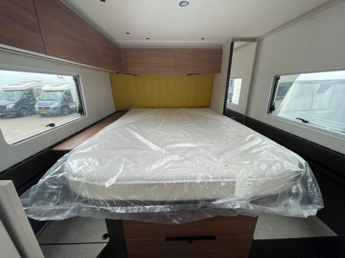 B&uuml;rstner Signature SFT 7.4 Fiat foto: 12