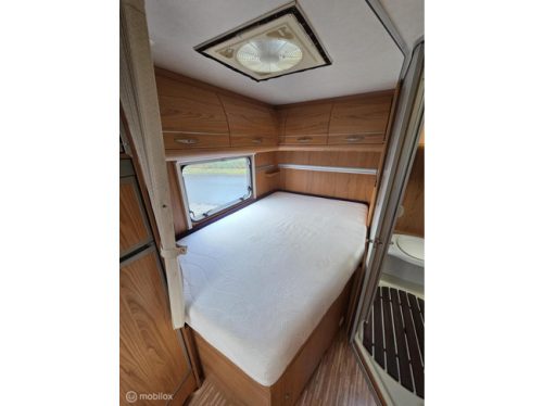Camping-car Int&eacute;gral B&uuml;rstner I684 Aviano ☆131CV, Lit de pavillon, Solaire☆ photo : 20