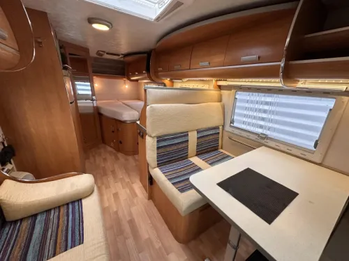 Joint Spaceline Fiat 130PS Dachklimaanlage TV Foto: 5