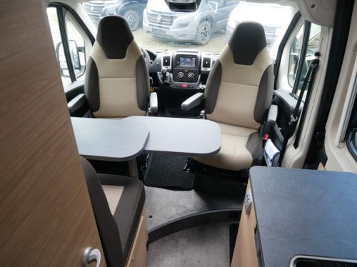 RoadCar (P&ouml;ssl Group) R540, Compact 5.40 Meter Van conversion photo: 8