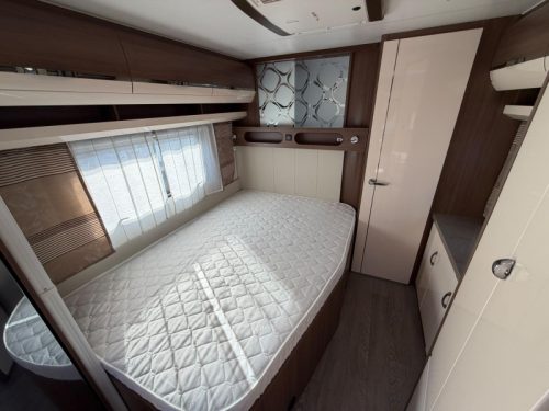 Hobby Prestige 560 WFU Fully equipped!! photo: 11