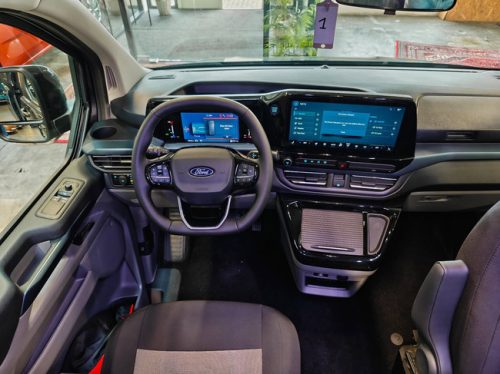 SpaceCamper Classic+ Ford Active 2.5 PHEV 233HP ( VW California alternative) photo: 3