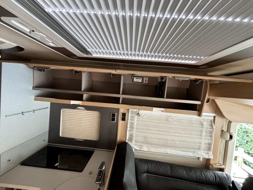 HYMER BMCI 600 White Line Full Options /Sistema de nivelaci&oacute;n foto: 39