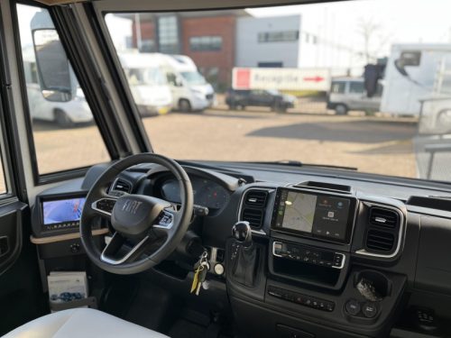Pilote G 740 FGJ Motorhome, Face to Face 2027  photo: 16