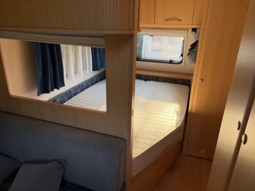 Chateau Calista 390 CT Mover/Awning/Bike rack photo: 2