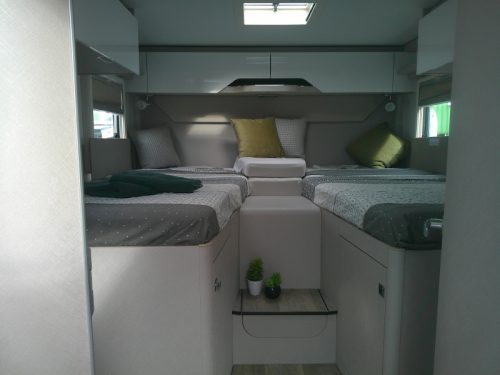 Hymer Tramp S 685 Like new! super complete photo: 11
