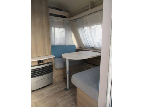 Dethleffs C'Joy 460 LE LIGHTWEIGHT/ WITH MOVER photo: 3