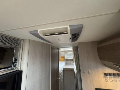 B&uuml;rstner Nexxo T 728 G E&P Niveausysteem und mehr! Foto: 15