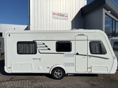Eriba Nova Light 442 Mover/Unico awning photo: 1