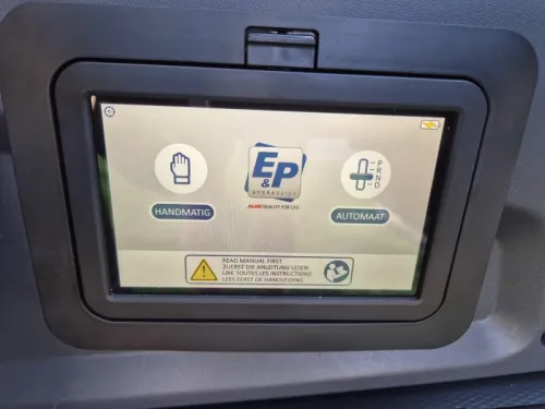 Rapido 696 F Premium Edition E&P Levelsysteem  Foto: 22