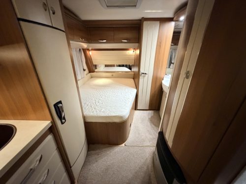 Hobby Premium 460 UFE BJ13, Mover, Awning, LUXE photo: 8