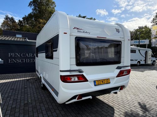 Hobby De Luxe 455 UF Fully equipped!! photo: 3