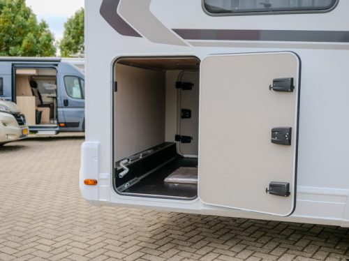 Weinsberg CaraSuite Spicy 700 DX AUTOMATIC FACE 2 FACE 2027 photo: 6