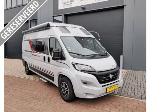 B&uuml;rstner Campeo Active C 600 Automatic / pop-top roof