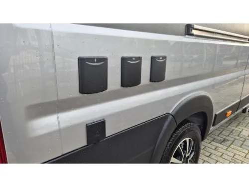 Bravia Mobil SWAN 636 180PS Automatik FullOption Foto: 19