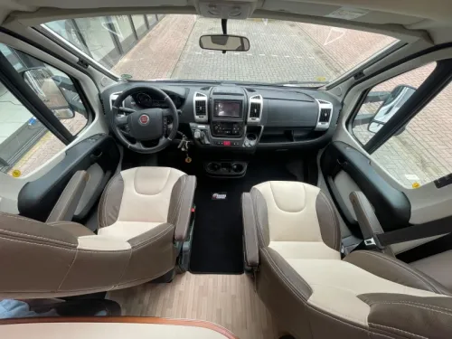 LMC Cruiser Comfort 712 T Einzelbetten Automatik 18 Foto: 8