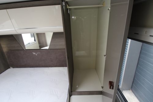 Mobilvetta K silver 54*Queensbed+hefbed* photo: 7