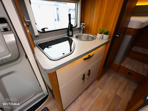 Weinsberg CaraCompact Pepper 600 MEG LPG | Oyster | Airco  photo: 11