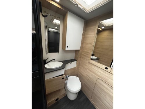 Chausson First Line 640 Electric pop-up bed  photo: 17