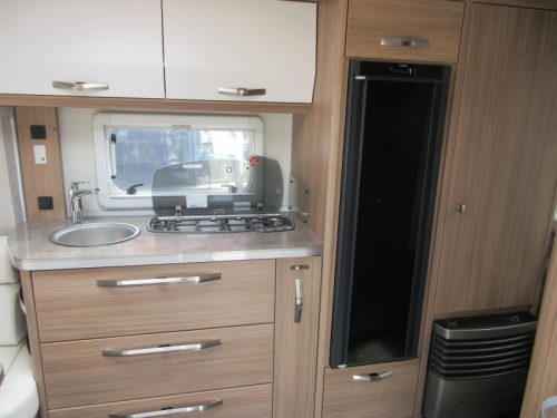 Tabbert Rossini Booster 540 E WITH MOVER AND FIXED AWNING photo: 4
