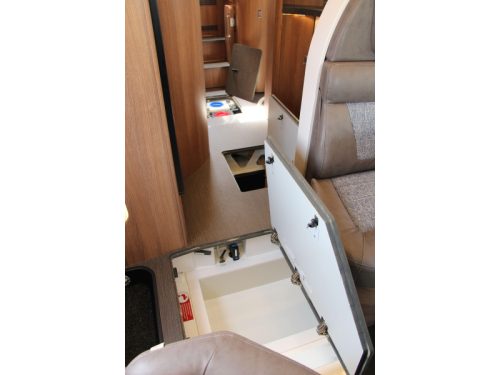 Carthago C-Tourer I 149 LE Single beds Pop-top roof  photo: 66