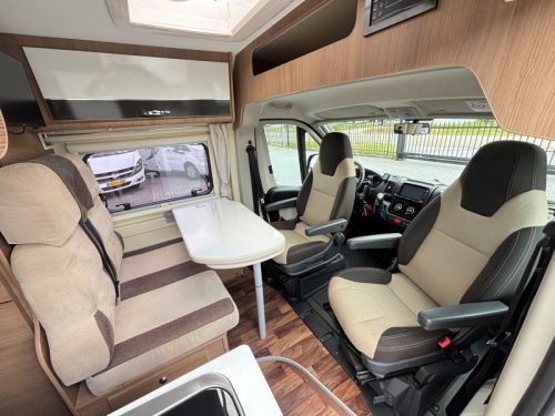 Karmann Davis 620 Single beds/Automatic! photo: 6