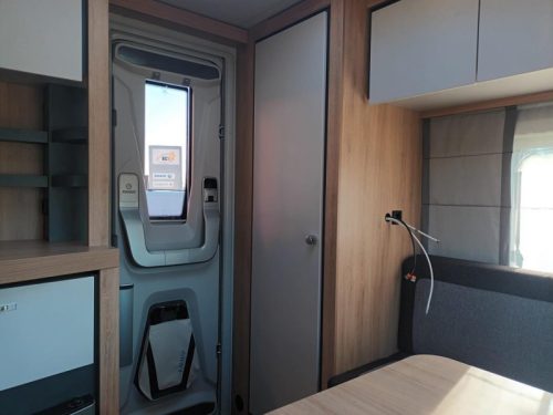 Knaus Sport Platinum 420 QD photo: 3