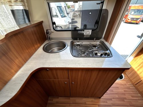 Weinsberg CaraLoft 600 MG Pop-top roof bed/2015/5.99M/Euro-5! photo: 10