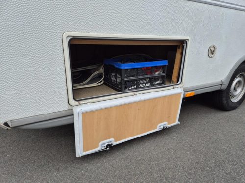 Dethleffs 450 Tourist Light year of manufacture. 2006 TOP condition ! with neat Awning ! photo: 3