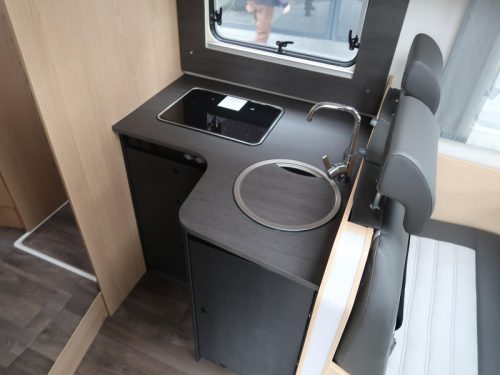 Sunlight Adventure Edition T 680 ENKELE BEDDEN AUTOM Foto: 5