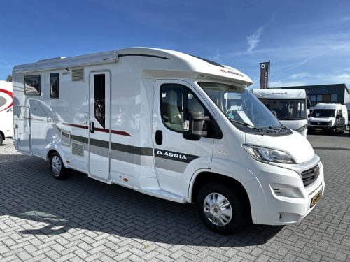 Adria Coral S 690 SC Queensbed/Euro5/2015/7.3m Foto: 1