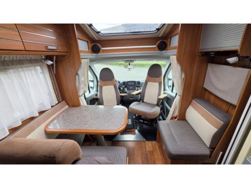 Dethleffs Globetrotter Esprit 7010 Queensbett - Foto: 8