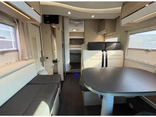 Challenger Special Edition 398 XLB Queens bed Hubbett Foto: 6