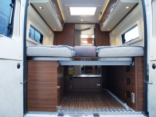Adria Twin 640 SLX, L&auml;ngsbetten, Koni Sto&szlig;d&auml;mpfer, Bearlock Foto: 20