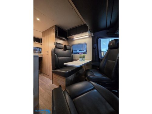 Hymer Grand Canyon S Crossover 4x4 *190pk Automaat* VOL!!! Foto: 7