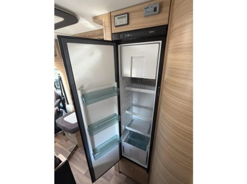 Autocaravana Dethleffs Advantage Edition T 7051 Camas Individuales Panel Solar Suspensi&oacute;n Neum&aacute;tica Bearlock foto: 17
