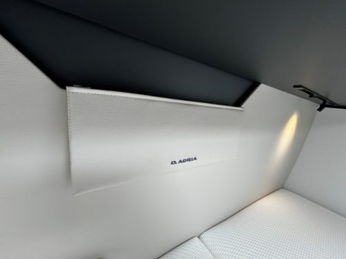 Adria Compact Select DL Large refrigerator, Awning photo: 21