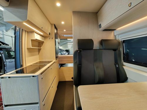 tourne mobil 6.0 Cruise 2.2 BlueHDI 140HP Automatic - ALL SEASON photo: 5
